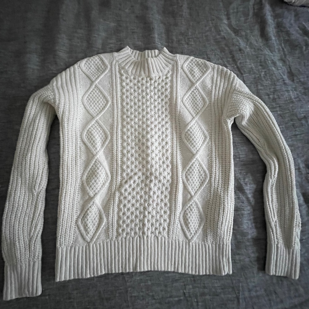 Banana Republic petite Cable Knit cropped sweater